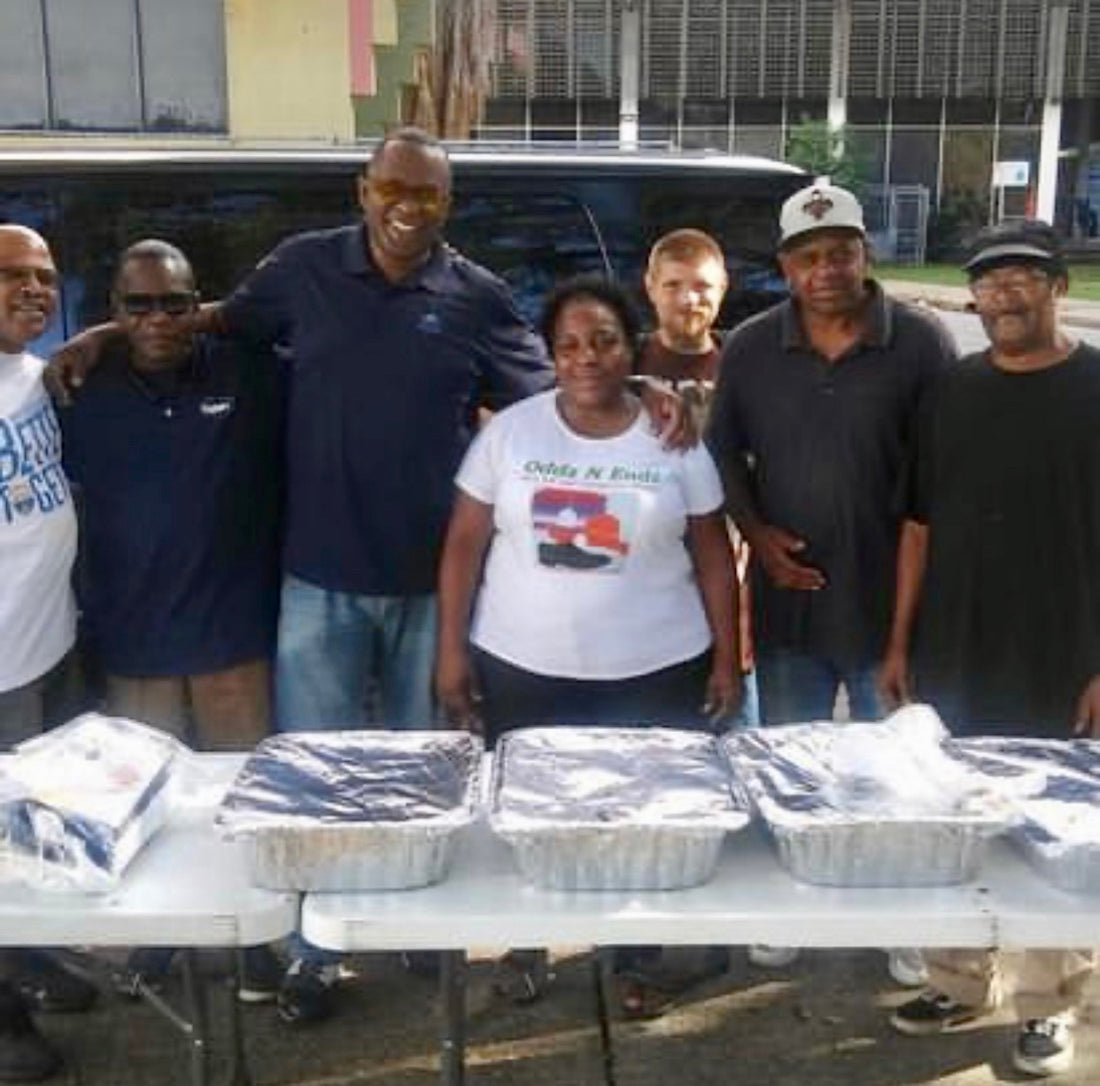 Oddz N Endz Enjoying a Day of Giving Back!