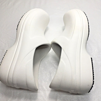 Crocs Clogs Women's Size 8w White Nursing Work Non-Slip Shoes