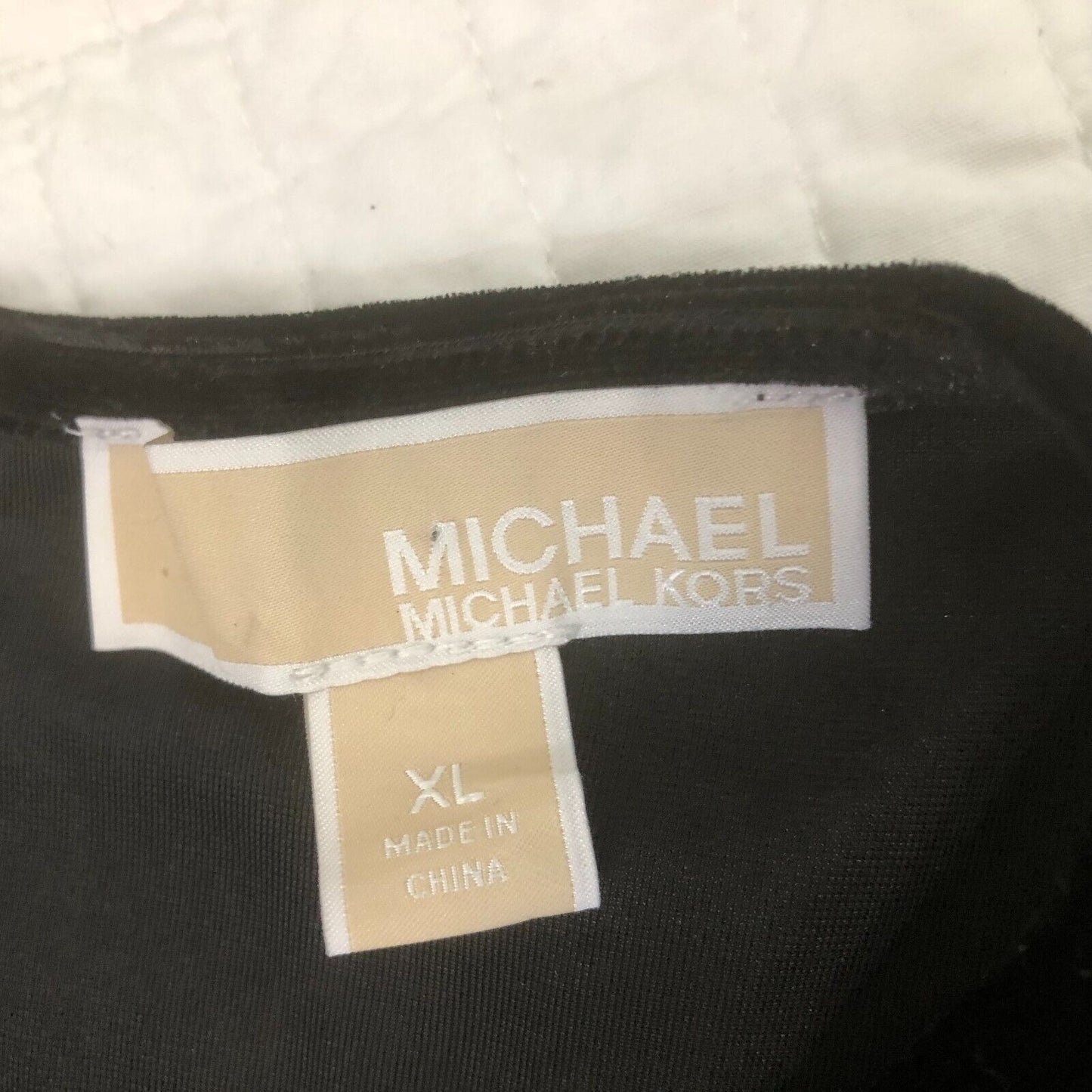 Michael Kors Women Black Velvet Short Sleeve Key Hole Neck Blouse Top Size XL