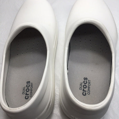 Crocs Clogs Women's Size 8w White Nursing Work Non-Slip Shoes