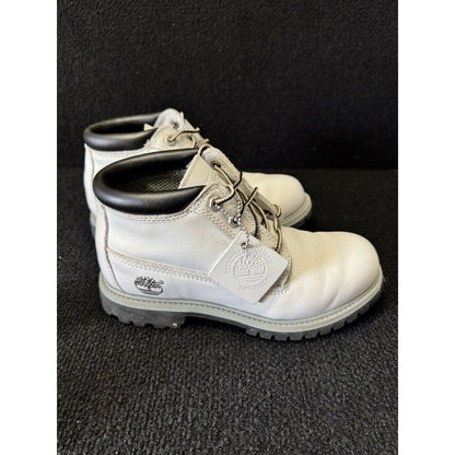 Timberland mid 6" premium white/light gray boots size Men’s 6.5M