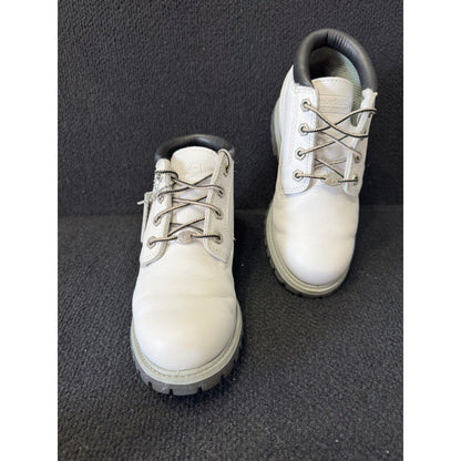 Timberland mid 6" premium white/light gray boots size Men’s 6.5M